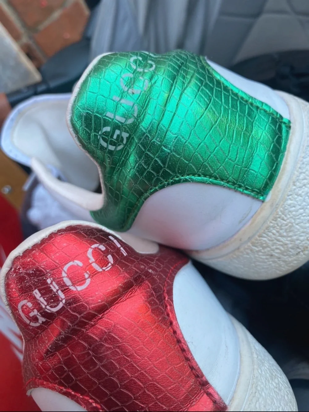 Gucci White Mans Sneakers with Red & Green Stripe and Gold Bee